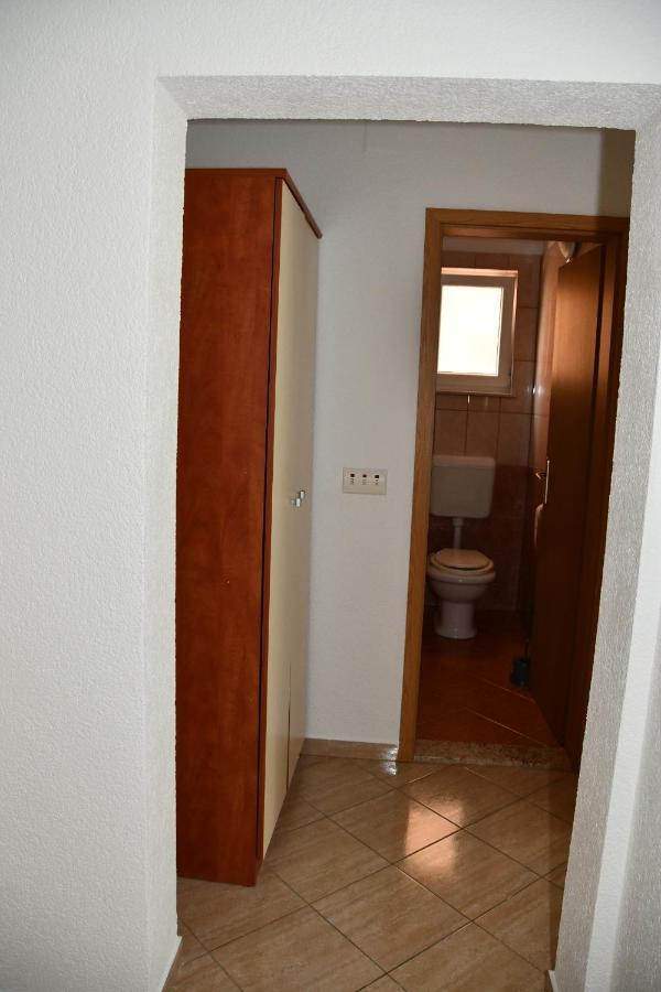 Apartmani Joja Biograd na Moru Kültér fotó
