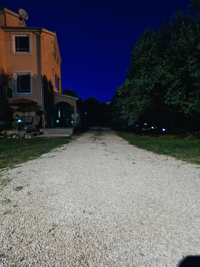Apartmani Joja Biograd na Moru Kültér fotó
