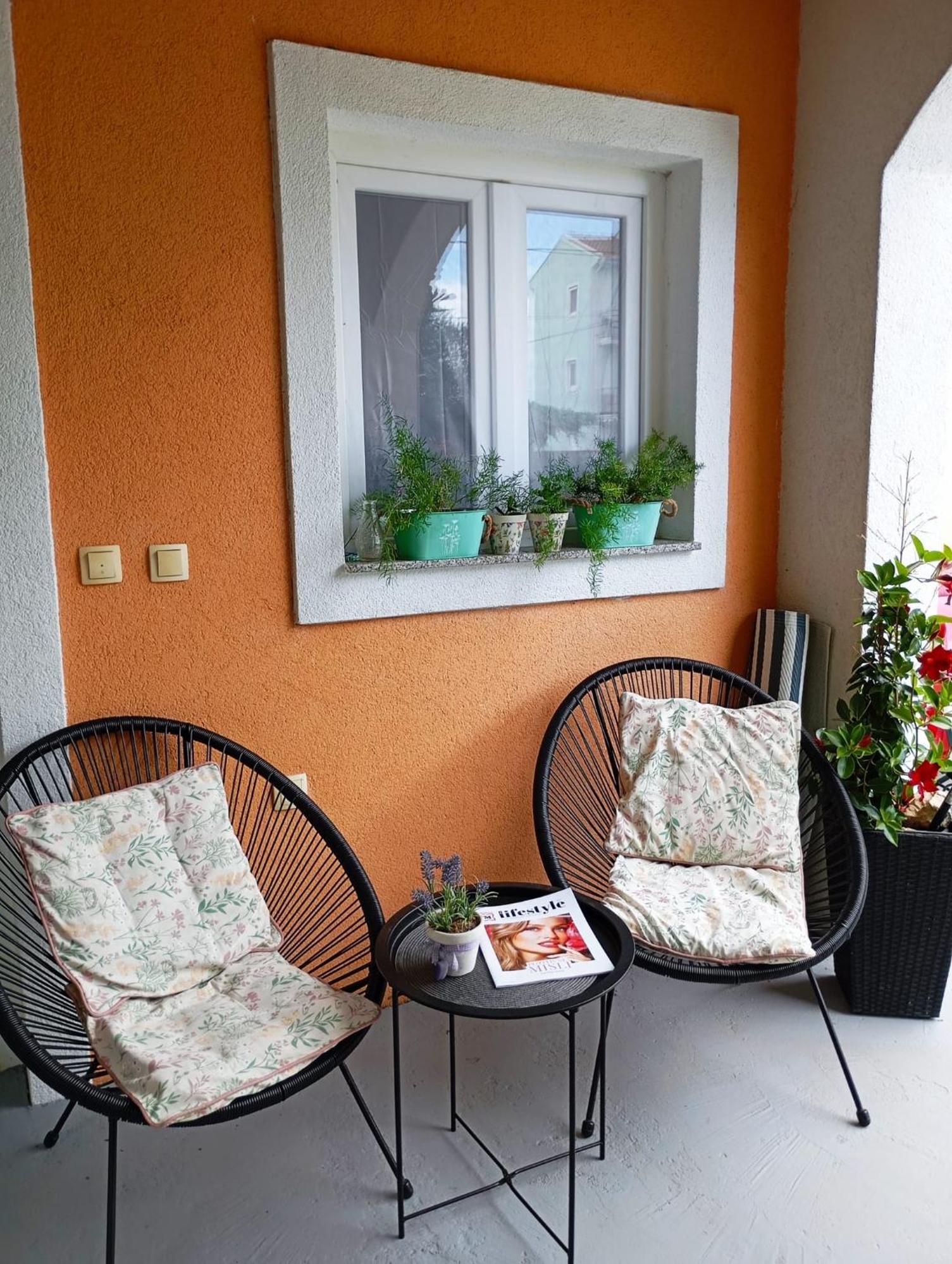 Apartmani Joja Biograd na Moru Kültér fotó