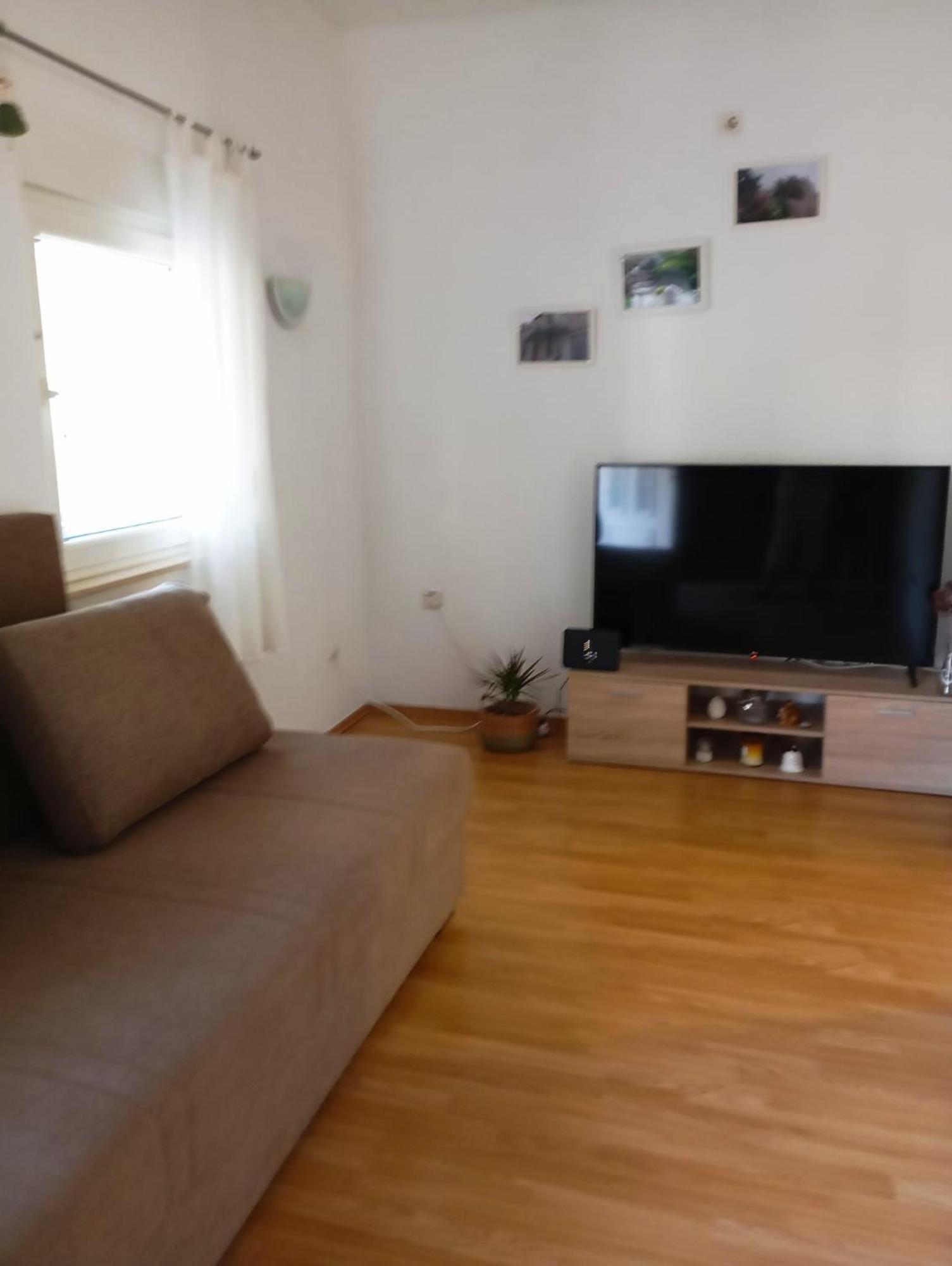 Apartmani Joja Biograd na Moru Kültér fotó